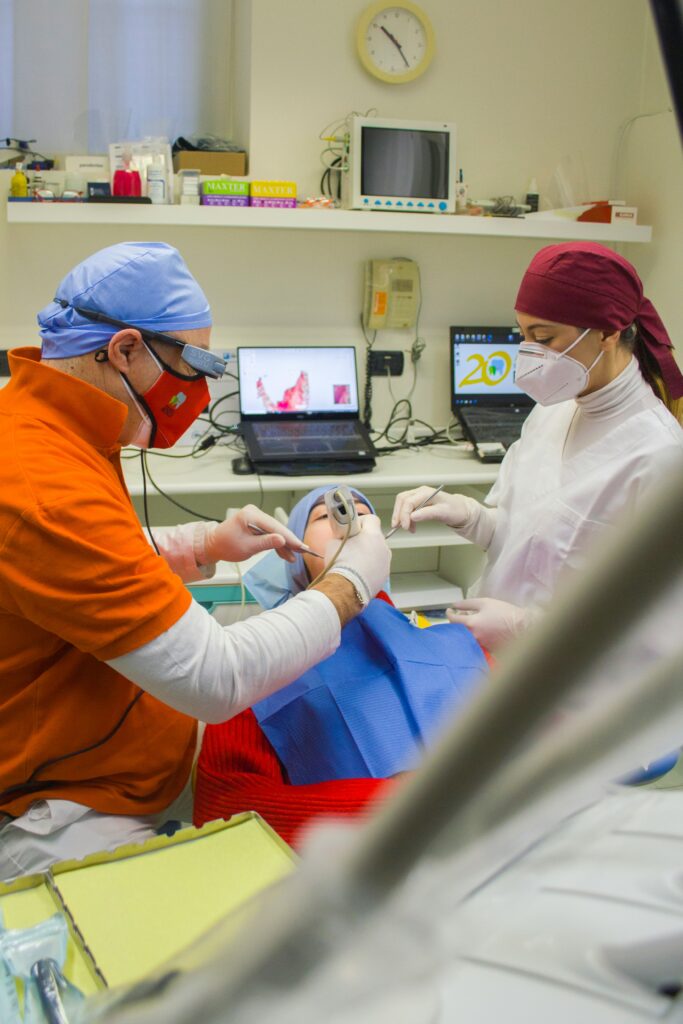 Guia Completo para Atração e Fidelização de Pacientes na Sua Clínica